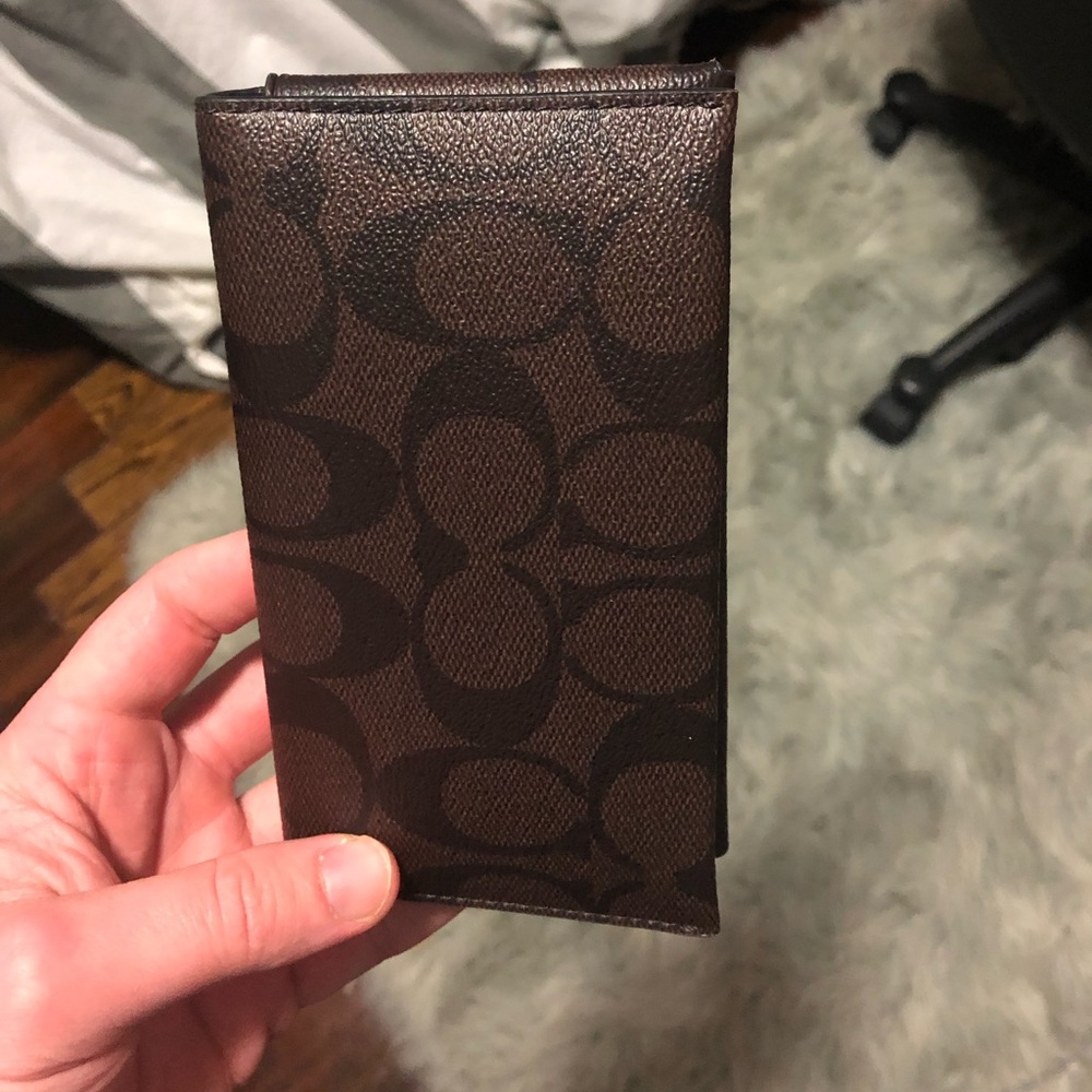 Coach Women’s Wallet (New with Tags).